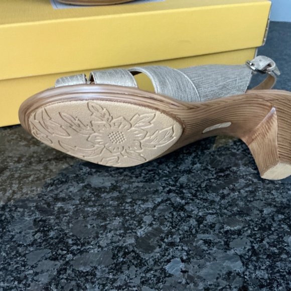 Soft spots open toe heel sandal - Picture 4 of 4